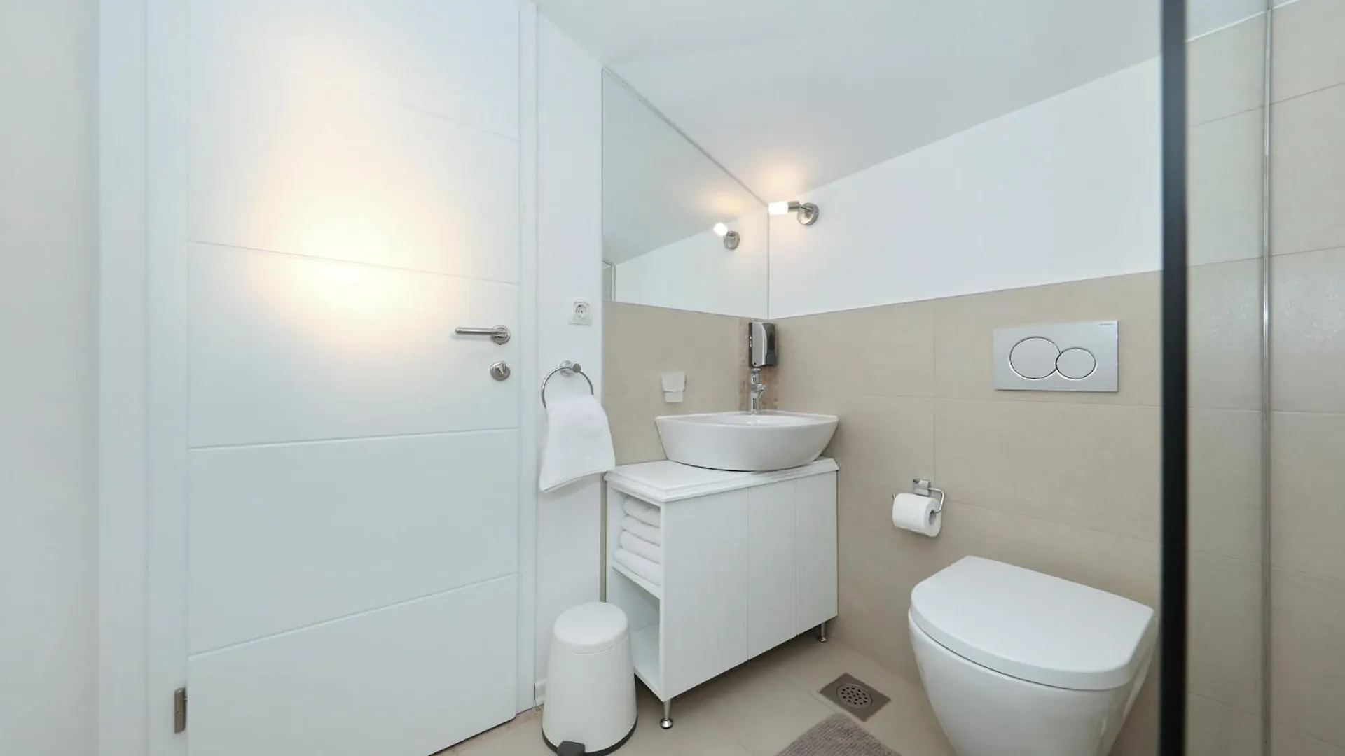 Mediterranean Villa With Pool, Beach, Panoramic View - By Traveler Tourist Agency Krk - Id 2509 Vinjerac 0*,