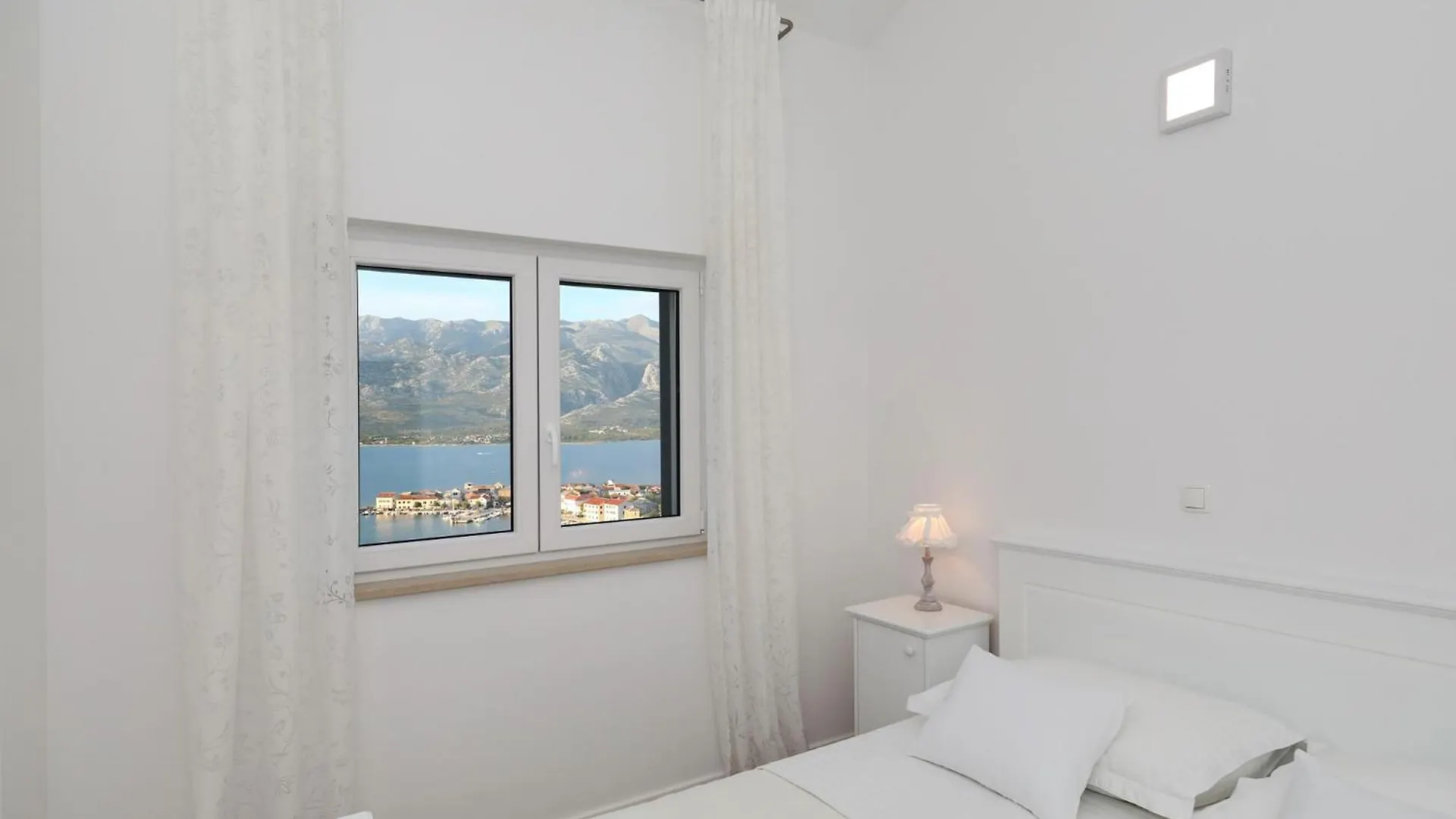 Mediterranean Villa With Pool, Beach, Panoramic View - By Traveler Tourist Agency Krk - Id 2509 Vinjerac