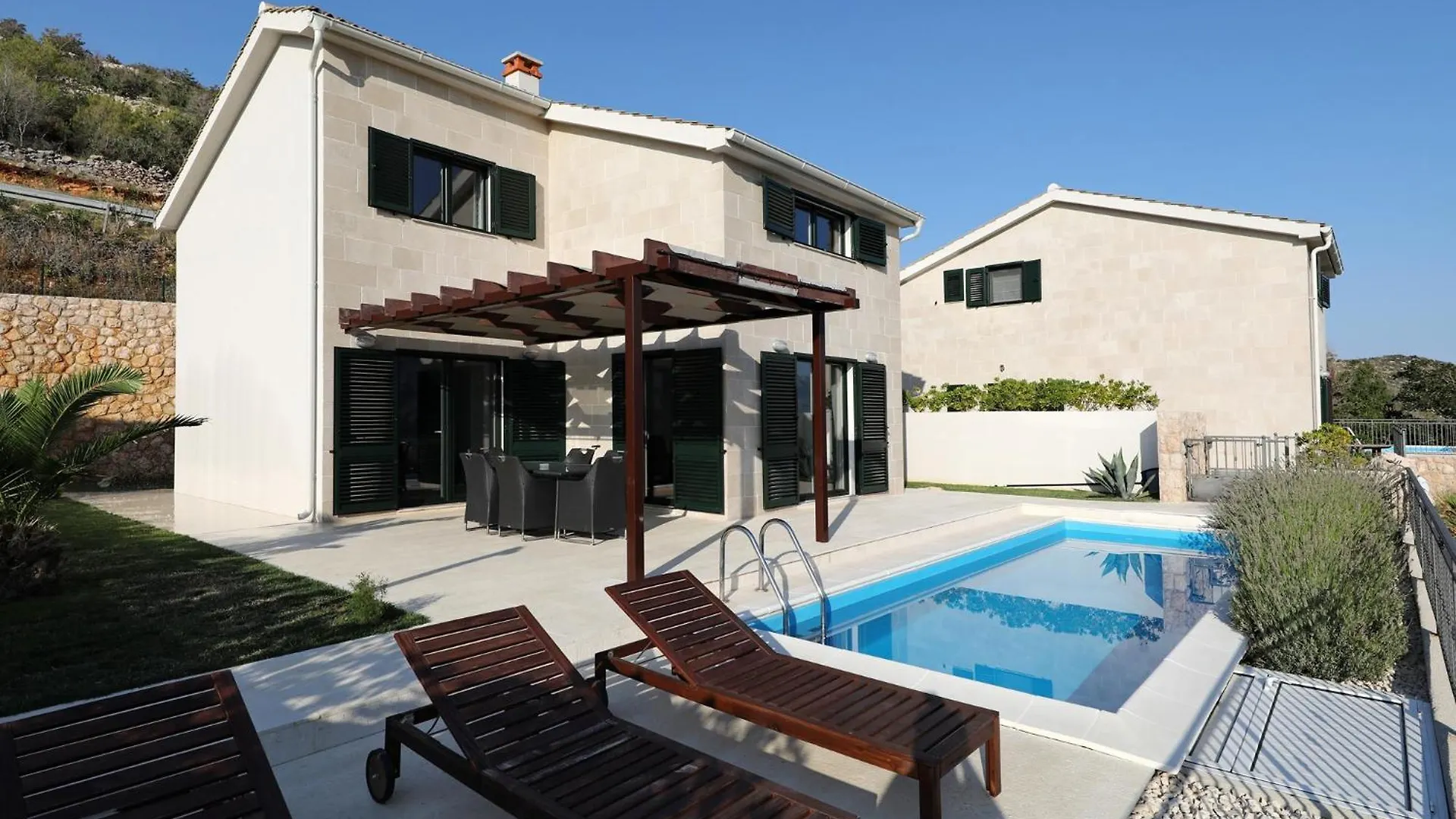 Mediterranean Villa With Pool, Beach, Panoramic View - By Traveler Tourist Agency Krk - Id 2509 Vinjerac