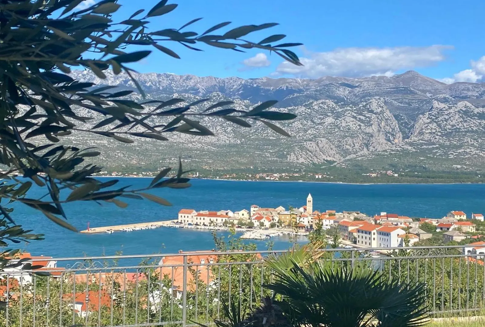 Mediterranean Villa With Pool, Beach, Panoramic View - By Traveler Tourist Agency Krk - Id 2509 Vinjerac